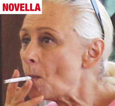 Storia della vita di raffaella carrà, conduttrice tv italiana. Raffaella Carrà in versione… irriconoscibile! | Gossip