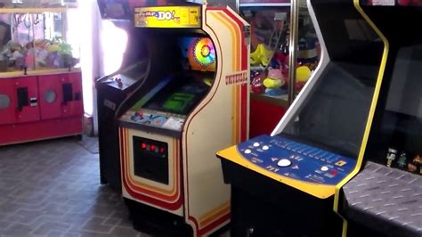 Classic 1982 Mr Do Dedicated Arcade Game Cabinet From Universal Youtube