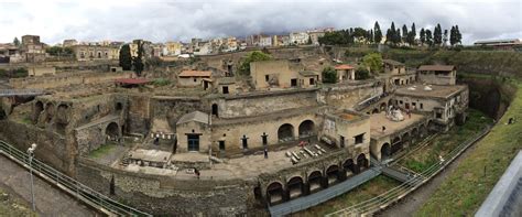 Ercolano | Places to go, Places to visit, House styles