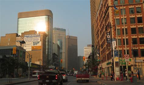 Tallest Buildings In Winnipeg Manitoba 201 Portage Forme Flickr