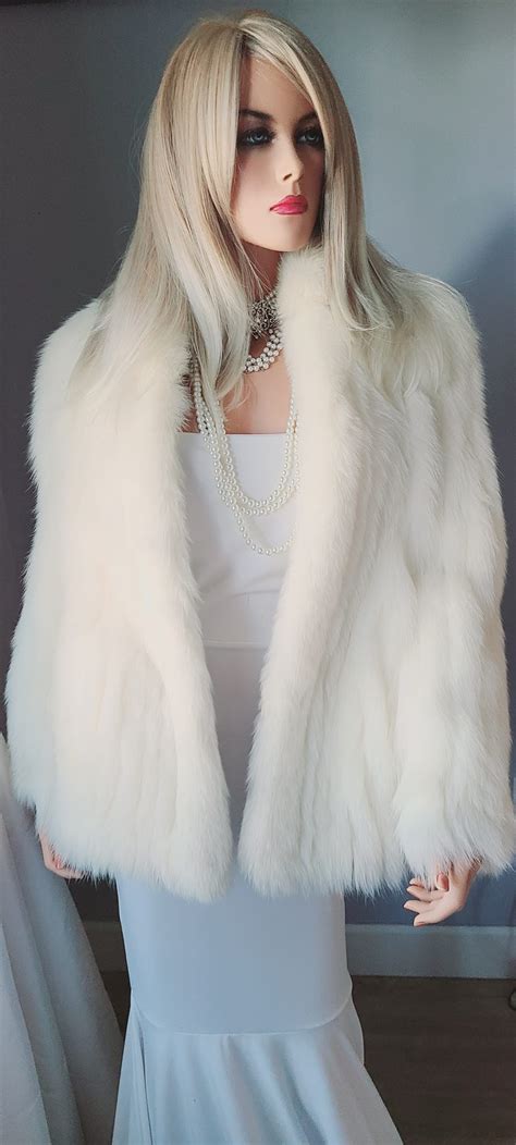Luxury Vintage Fox Fur Stole Real Fur Coat Saga Arctic Fox Fur Jacket