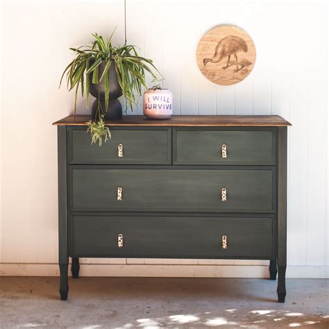Amsterdam Green With Black Wax Annie Sloan Painted Furniture Diy
