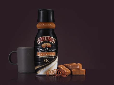 Water, sugar, cream (not a significant source of lactose), natural and artificial flavors, disodium phosphate, artificial color, sodium caseinate (not a significant source of lactose), polysorbate 80 and carrageenan. BAILEYS Coffee Creamers, Caramel | Baileys coffee creamer ...