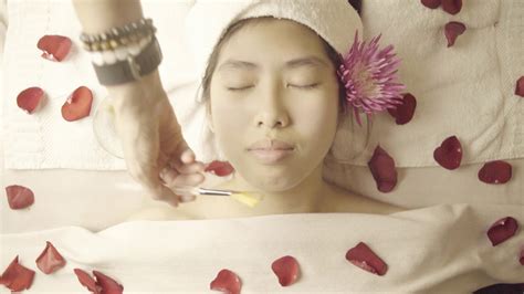 Rejuvenate At Luxury Thai Spa Las Vegas Massage Facial Nail Wax