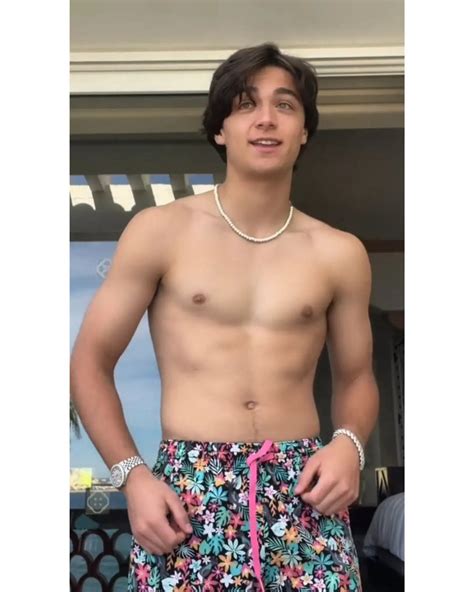 Thestarscomeouttoplay Asher Angel Shirtless And Barefoot