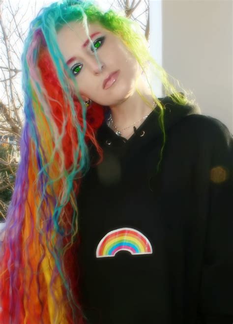 Learn how to draw black and white rainbow pictures using these outlines or print just for coloring. Rainbow Hair in 19 Colors | There's never enough time in ...