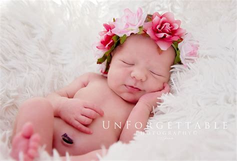 Miss Olivia London Kentucky Newborn Photographer Jina Lafary Photography
