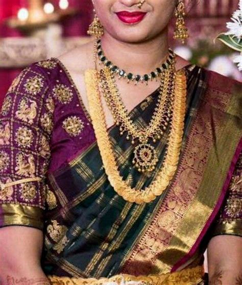 Bride In Heavy Kasu Mala Emerald Set Jewellery Designs