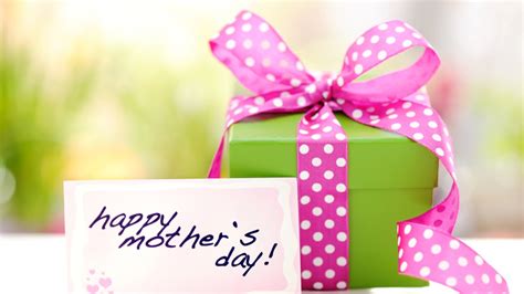 Mother's day gift ideas youtube. DIY Mother's Day Gifts Ideas! Surprise Mom - YouTube