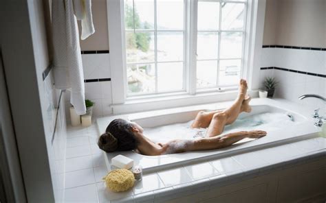 A New Study Says Taking A Hot Bath Burns As Many Calories As A 30