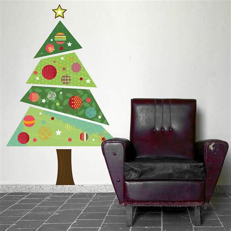 30 Amazing Wall Christmas Decoration Ideas