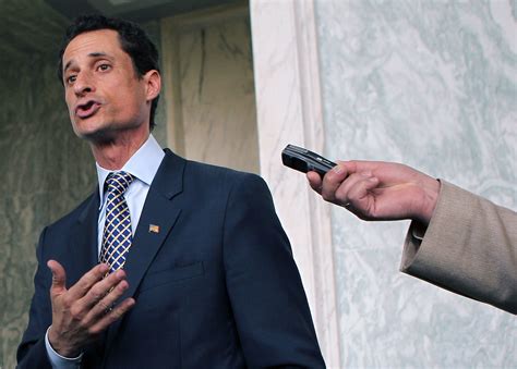 anthony weiner “can t say with certitude” lewd image isn t me the washington post
