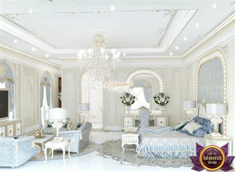The main place to relax in house is bedroom stress relief and comfortable. Luxury Master Bedroom