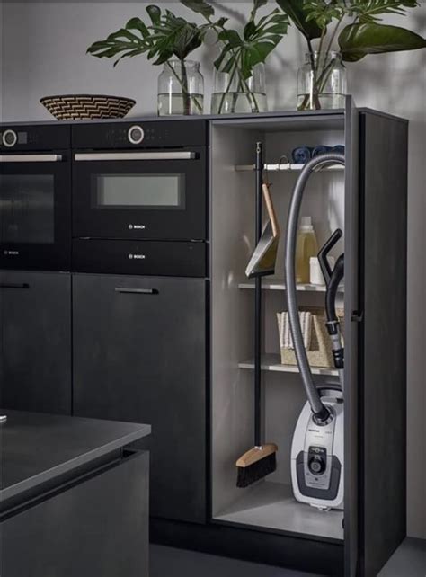 Custom Kitchen Cabinet Makers 2020 | Custom kitchen cabinets, Kitchen