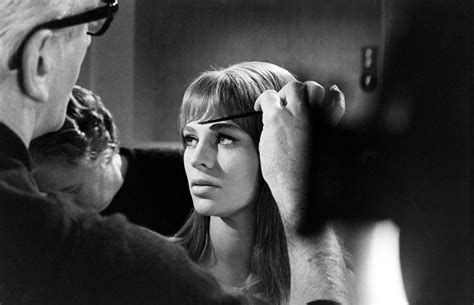Julie Christie Rare Photos Of A Sixties Movie Icon 1966 TIME