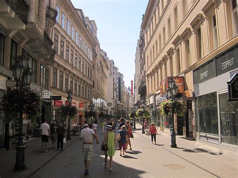 You can find everything you need to know about budapest on the city's official tourist website. Drehscheibe Online Foren :: 08/01 - Auslandsforum "classic ...