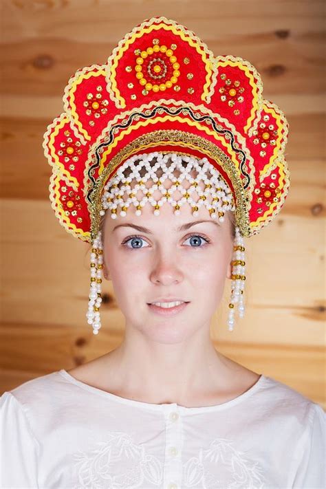 Русский кокошник russian kokoshnik russian traditional dress traditional dresses anastasia