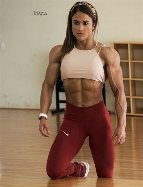 Pin By Rich Madden On Femalebodybuilding Muscle Women Female
