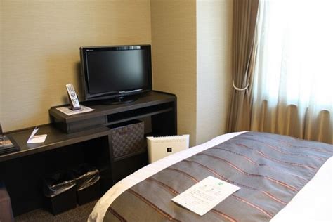 The hotel's restaurant is the ideal spot to relax after a day's sightseeing, with a selection of japanese dishes available. 【京都車站住宿】Dormy Inn Premium Kyoto Ekimae(天然温泉 花蛍の湯 ドーミーイン ...