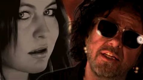 Steve Lukather Lanz Su Nuevo Video I Found The Sun Again Junto A Su Novia Amber Thayer