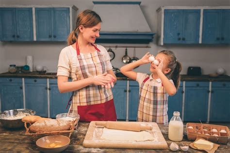 Cocinar Pasteles Caseros Feliz Familia Amorosa Están Preparando