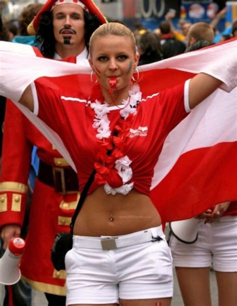 Fan Sexiness In Euro 2012 Sportige