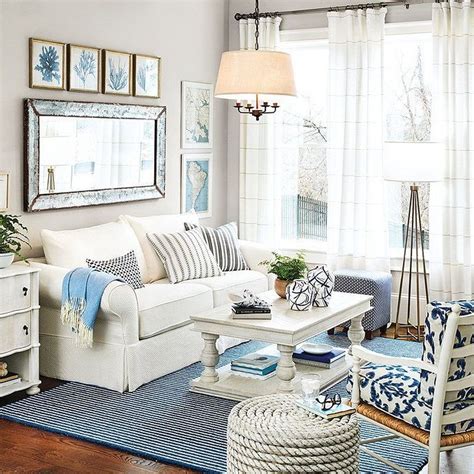 35 Beautiful Coastal Living Room Decor Ideas Best For This Summer