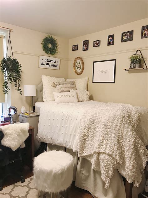 Minimalist Aesthetic Dorm White Dorm Room Cool Dorm Rooms Dream