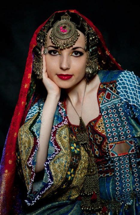 Stunning Afghan Clothes Afghan Dresses Traditional Jewelry Traditional Dresses Afghan