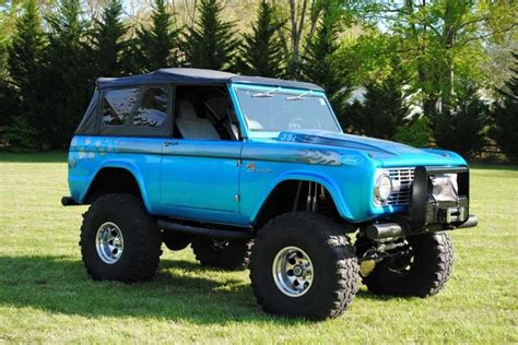 Pin By Michael Queen On Cool Cars Jacked Up Trucks Trucks Bronco Truck