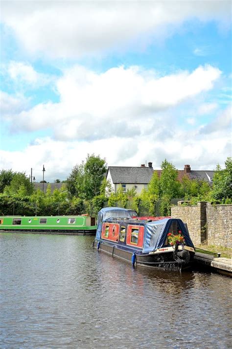 English Canal Boats Stock Image Image Of Transportation 58176693