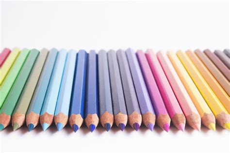 7 Best Pastel Pencils Reviews Guide