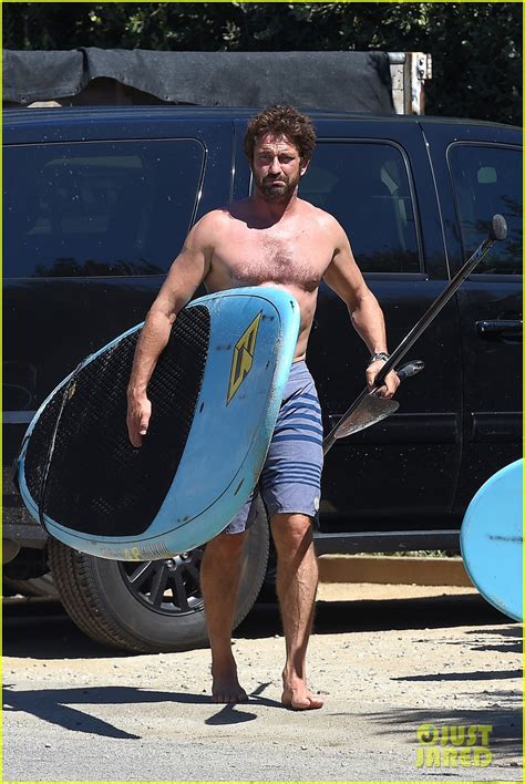 Gerard Butler Makes Out With His Mystery Girlfriend On The Water Photo 3205049 Bikini Gerard