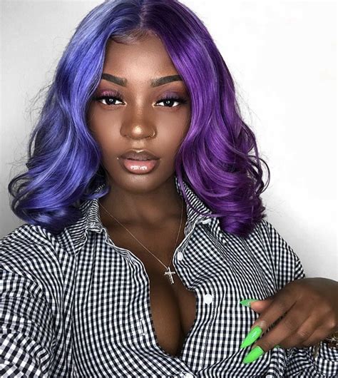 Just scoop the sides of your hair back, twist them, and pin them on top of one another straight across your. #TSRIssaLook: Half-And-Half Colored Hair! - The Shade Room