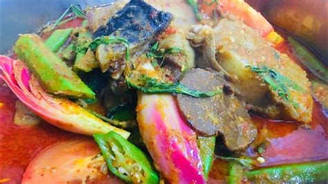 Asam pedas johor ialah sejenis masakan melayu yang sangat terkenal di negeri selatan semenanjung malaysia itu. Resepi asam pedas ikan pari paling senang dan sedap |สอน ...