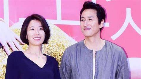 Jeon Hye Jin Istri Lee Sun Kyun Kini Jadi Incaran Pelaku Pemerasan