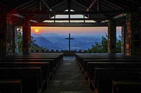An Outdoor Mountain Chapel Symmes Chapel Aka Pretty Place Greenville Sc