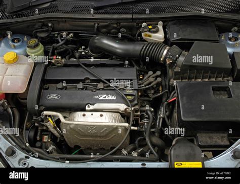 Ford Zetec Engine Hi Res Stock Photography And Images Alamy