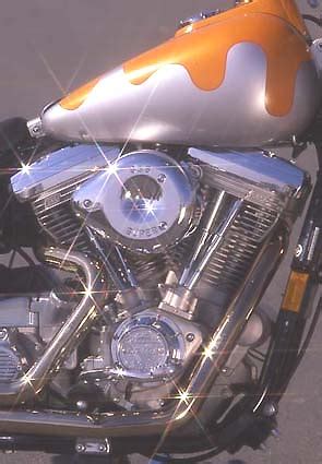 Engine size can be expressed in cubic centimeters, cubic inches, and liters. W&F Custom-Bike ein Bericht von Winni Scheibe