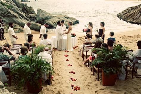 Allows up to 150 wedding guests private wedding venues a private beach house wedding estate as a florida keys wedding venue can be everything. Our private wedding ceremony on the beach. - Picture of ...
