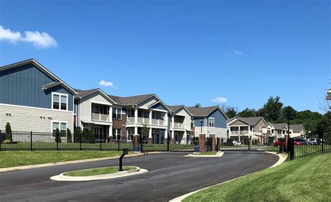Hamburg Area Lexington Apartments & Townhomes in Fayette County