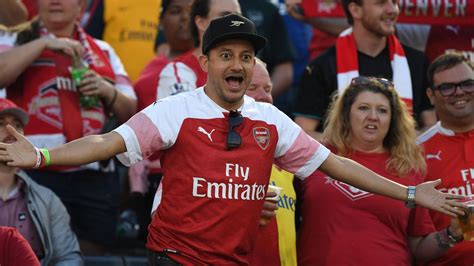 Football News Us Fans At Heart Of Growing Arsenal Supporter Protests