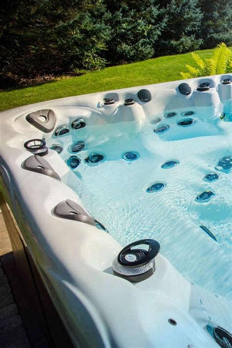 A Hot Tub Circulation Pump Might Be The Key To Keeping Your Hot Tub