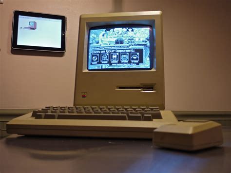 The Macintosh 128K - The X86 Generation