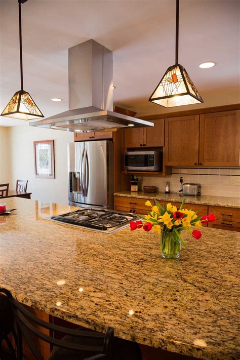 Range hood liners, kitchen ventilation fashioned by master craftsmen. Proper Ventilation | Selecting a Range Hood For A Kitchen ...