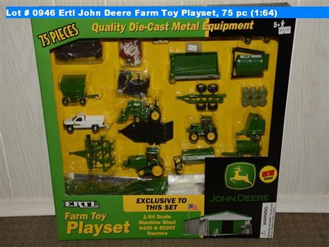 Ertl John Deere Farm Toy Playset 75 Pc 164