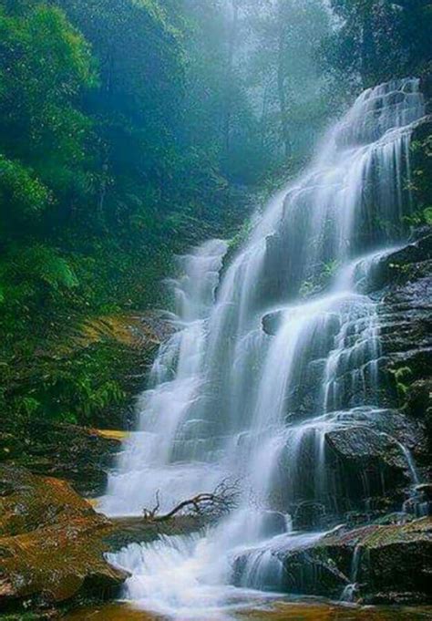 pin by kevin kunz on wonderful waterfalls waterfall beautiful waterfalls scenery