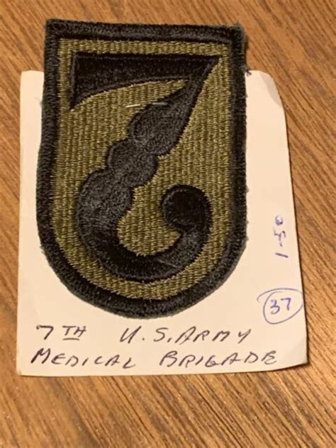 Us Army 7th Medical Brigade Od Green And Black Bdu Uniform Patch Ebay