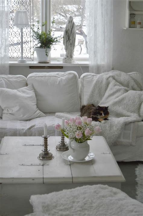26 Charming Shabby Chic Living Room Décor Ideas Shelterness Shabby