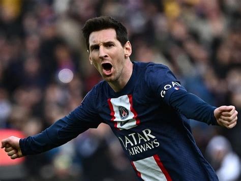 Lionel Messi Saves The Day For Psg With Sublime Stoppage Time Free Kick